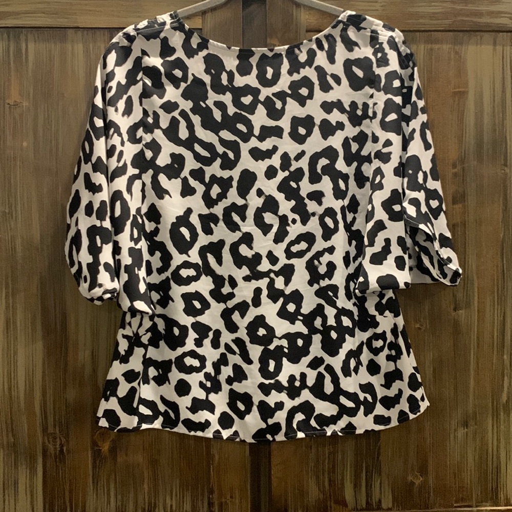 Loft Animal Print 3/4 Sleeve Blouse